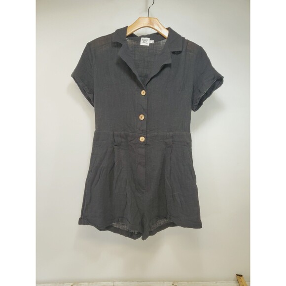 Princess Polly Ashens Black Short Sleeved Button Down Romper size 6 - Picture 1 of 5